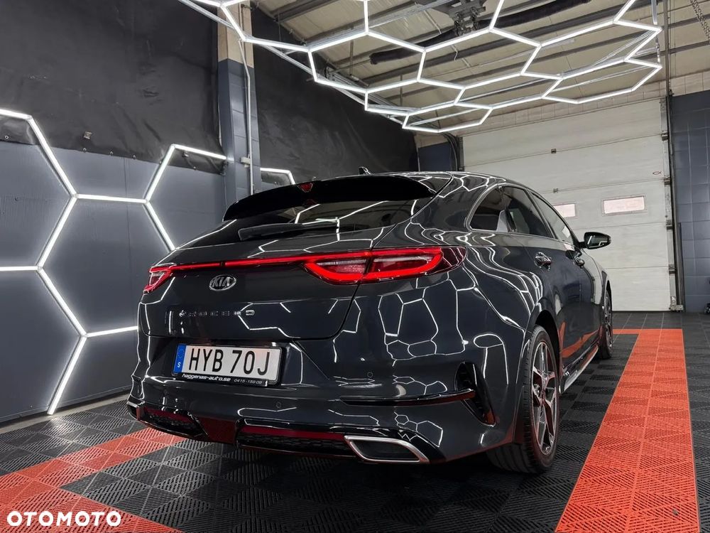 Kia ProCeed 1.4 T-GDI DCT7 OPF GT LINE - 6