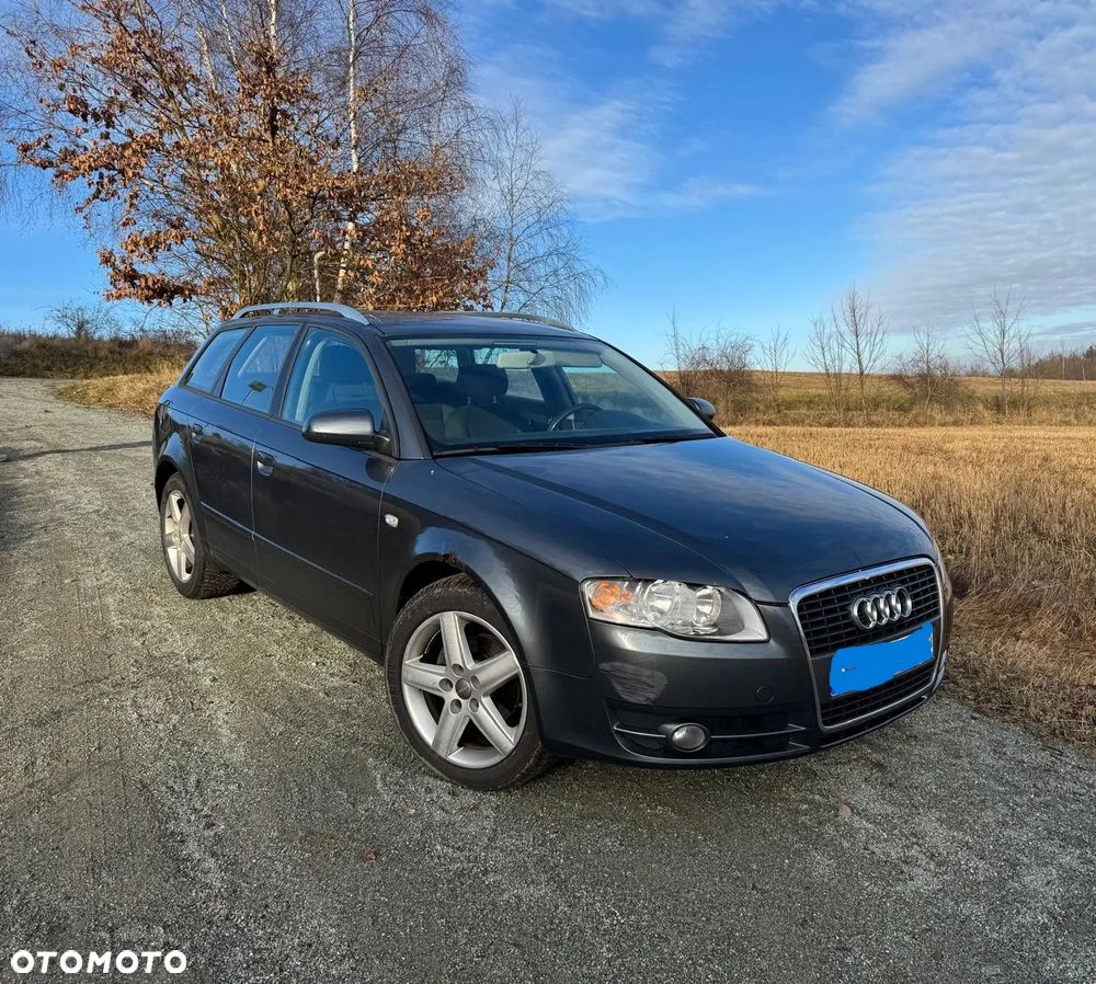 Audi A4 Avant 2.0 TDI DPF - 1