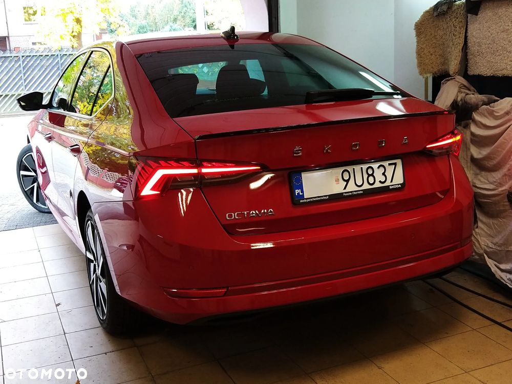 Skoda Octavia 2.0 TDI Style DSG - 14
