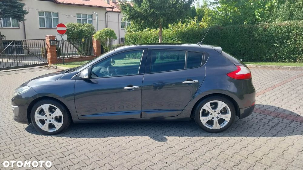 Renault Megane - 2