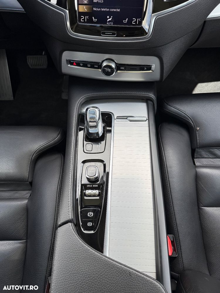 Volvo XC 90 T8 AWD Recharge Geartronic Inscription Edition - 16