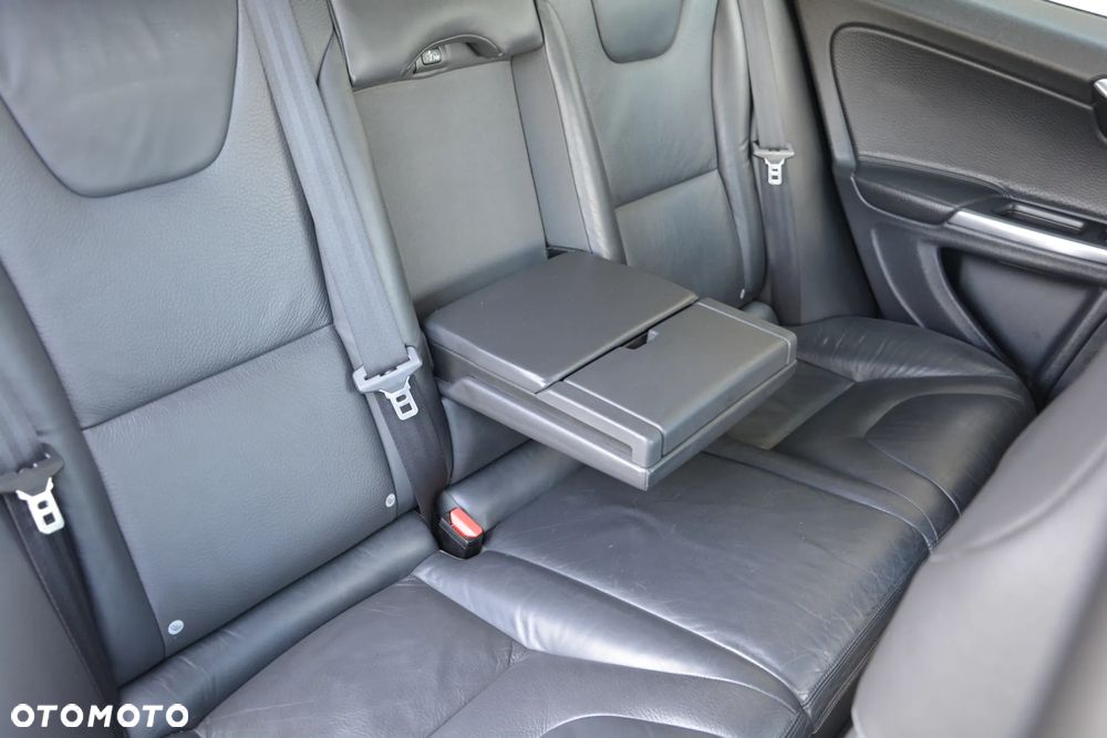 Volvo V60 - 23