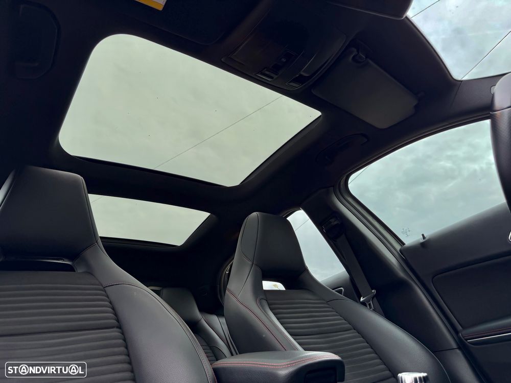 Mercedes-Benz GLA 180 d 7G-DCT AMG Line - 11