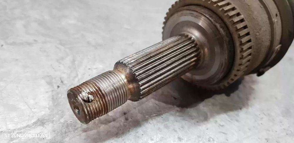 TRANSMISSÃO TRASEIRA ESQUERDA KIA SPORTAGE 2005 -496001F010 - 1