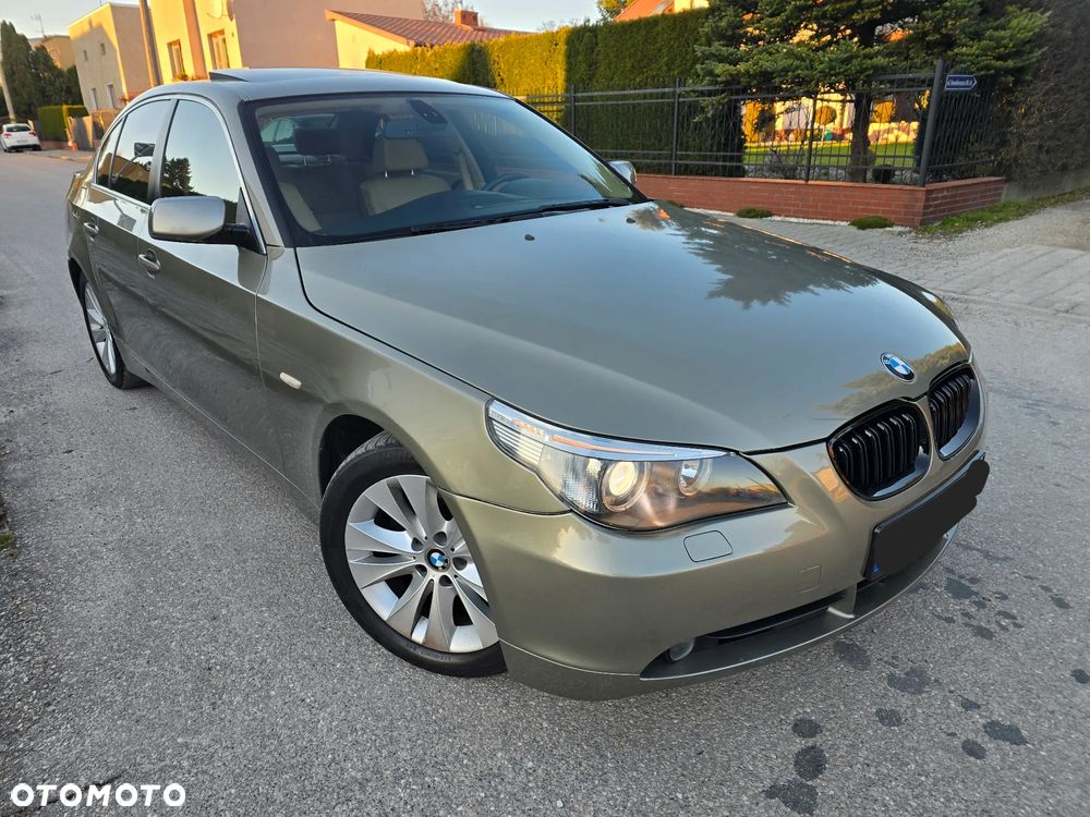 BMW Seria 5 - 32