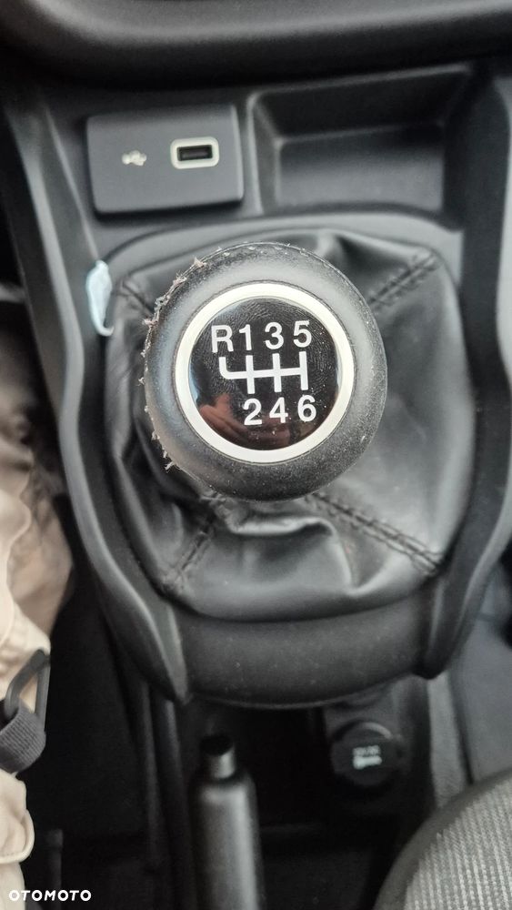 Fiat DOBLO MAXI - 16