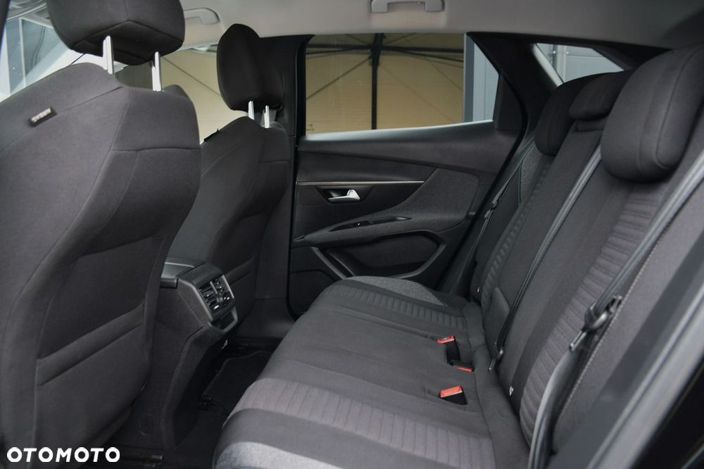 Peugeot 3008 1.2 PureTech Active Pack S&S - 16