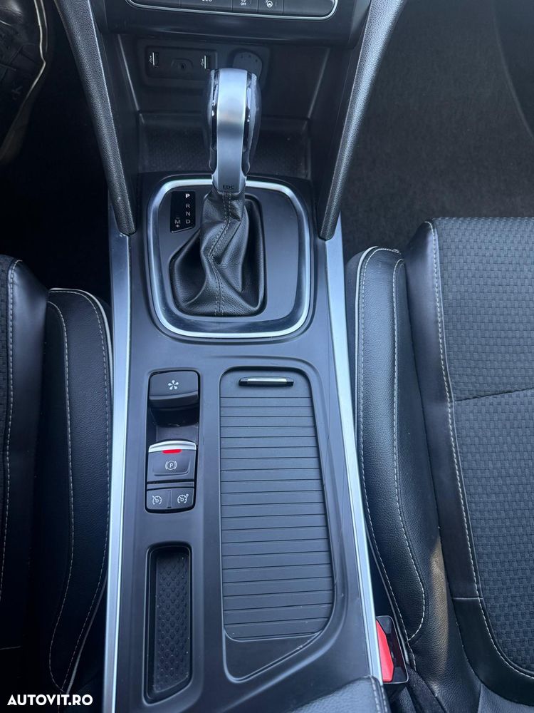 Renault Megane ENERGY dCi 110 EDC BOSE EDITION - 9