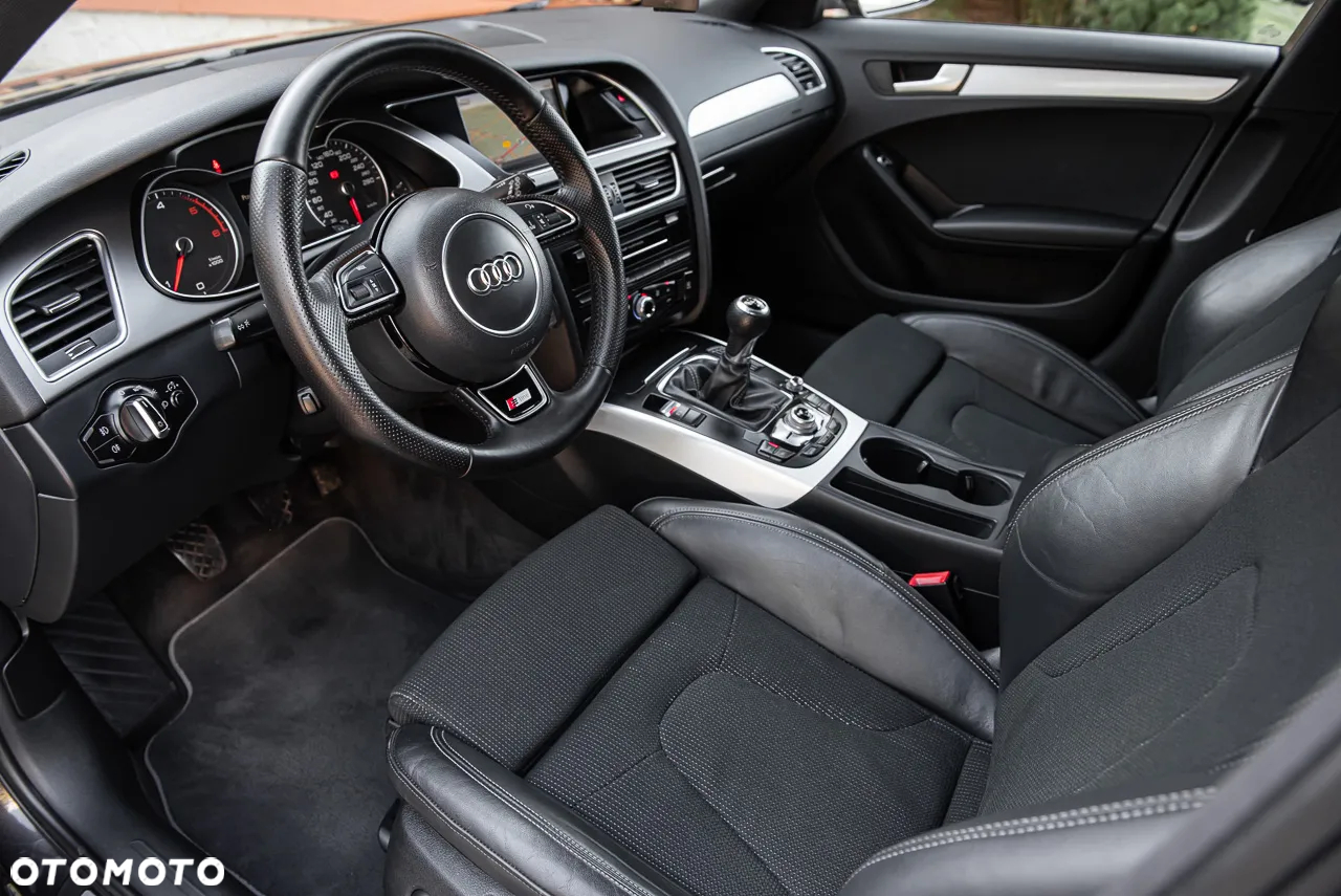Audi A4 2.0 TDI DPF S line Sportpaket - 15