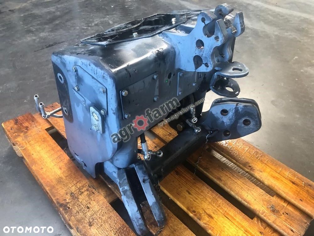 TUZ, przedni podnośnik, Deutz Agrotron 6150.4 - 1