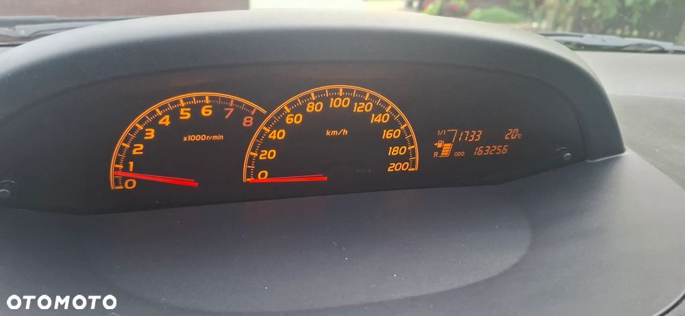Toyota Yaris 1.0 Entry EU5 - 21
