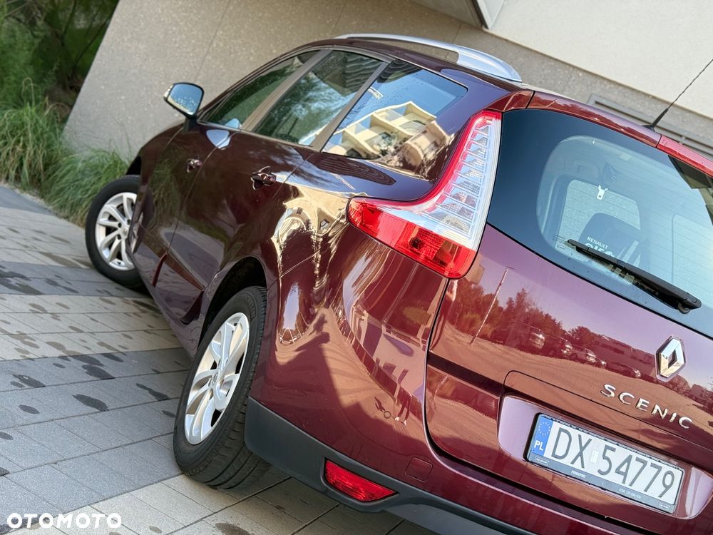 Renault Grand Scenic - 23