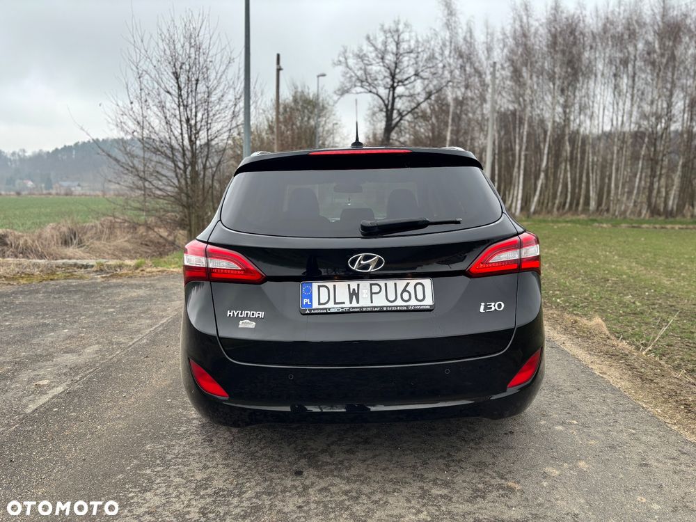 Hyundai i30 1.6 CRDI Trend - 5