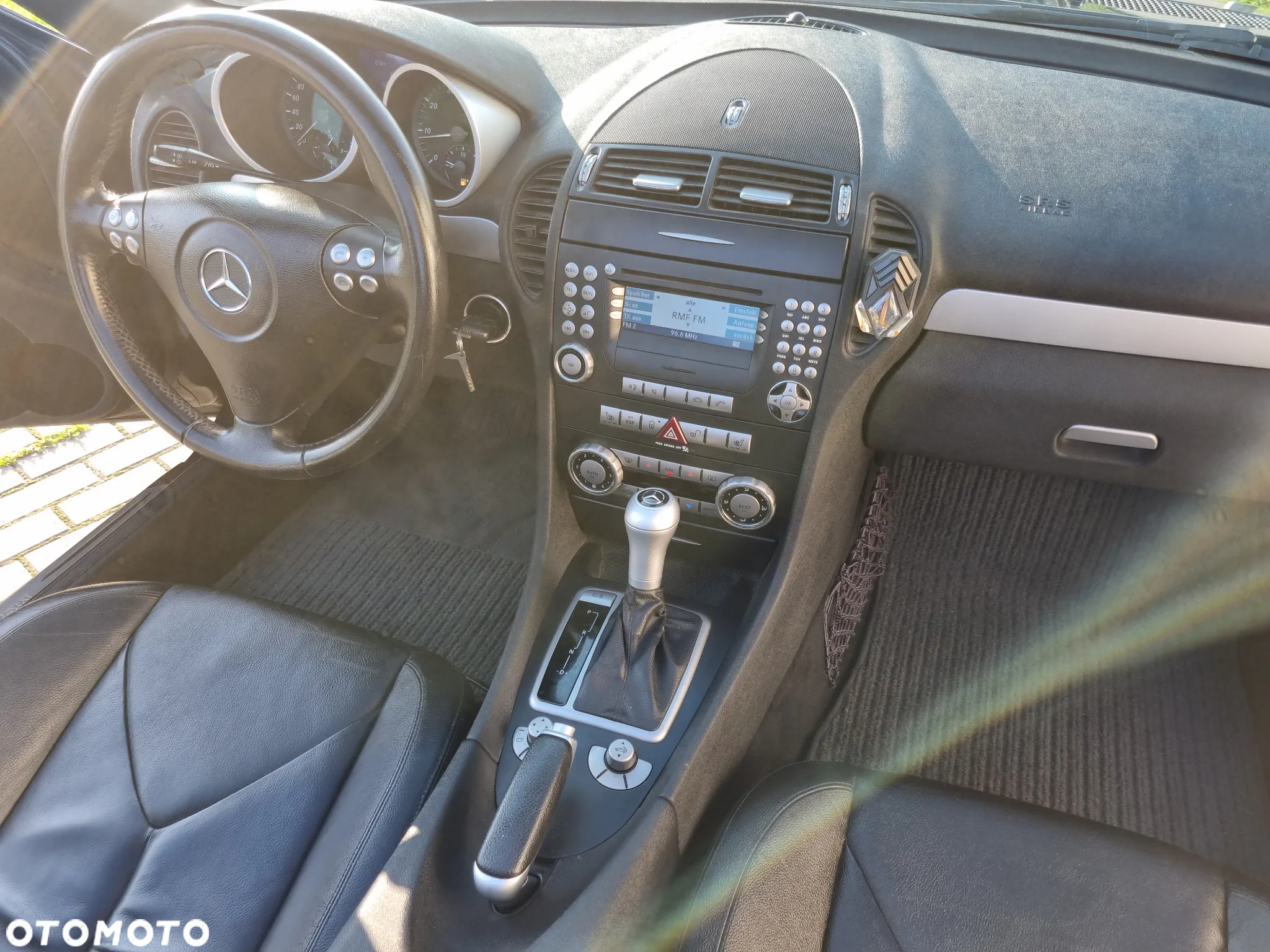 Mercedes-Benz SLK - 16