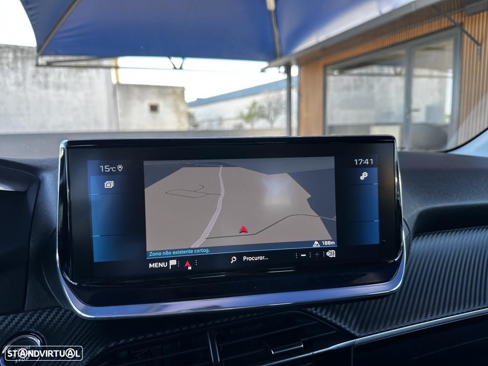 Peugeot 208 1.2 PureTech Allure EAT8 - 21