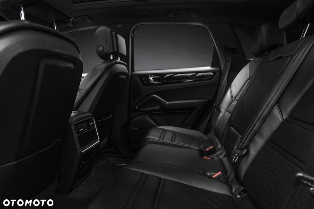 Porsche Cayenne E-Hybrid Tiptronic S - 15