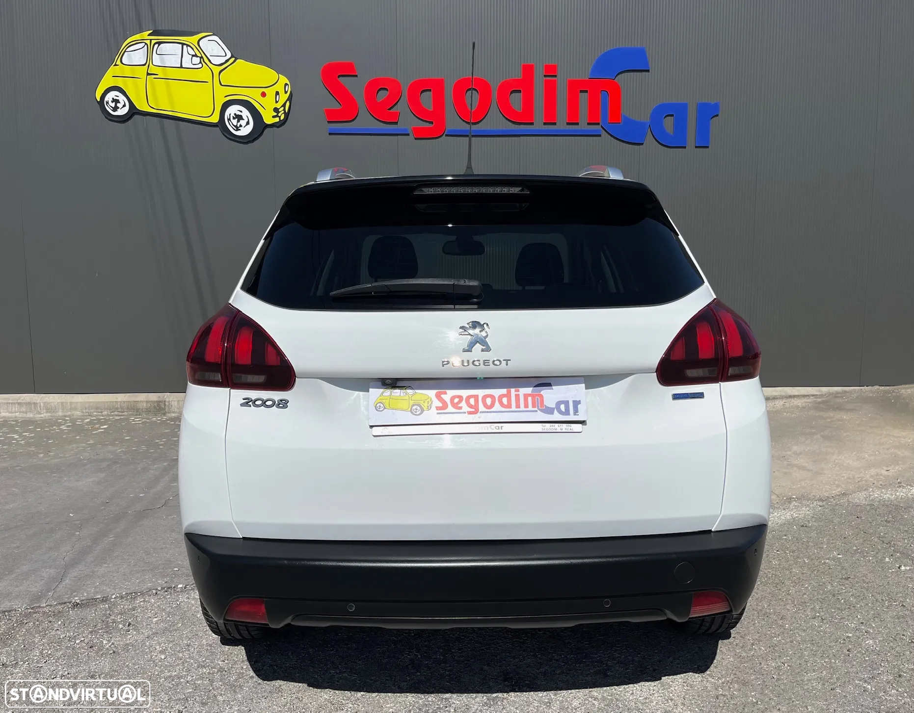 Peugeot 2008 1.2 PureTech Style - 5