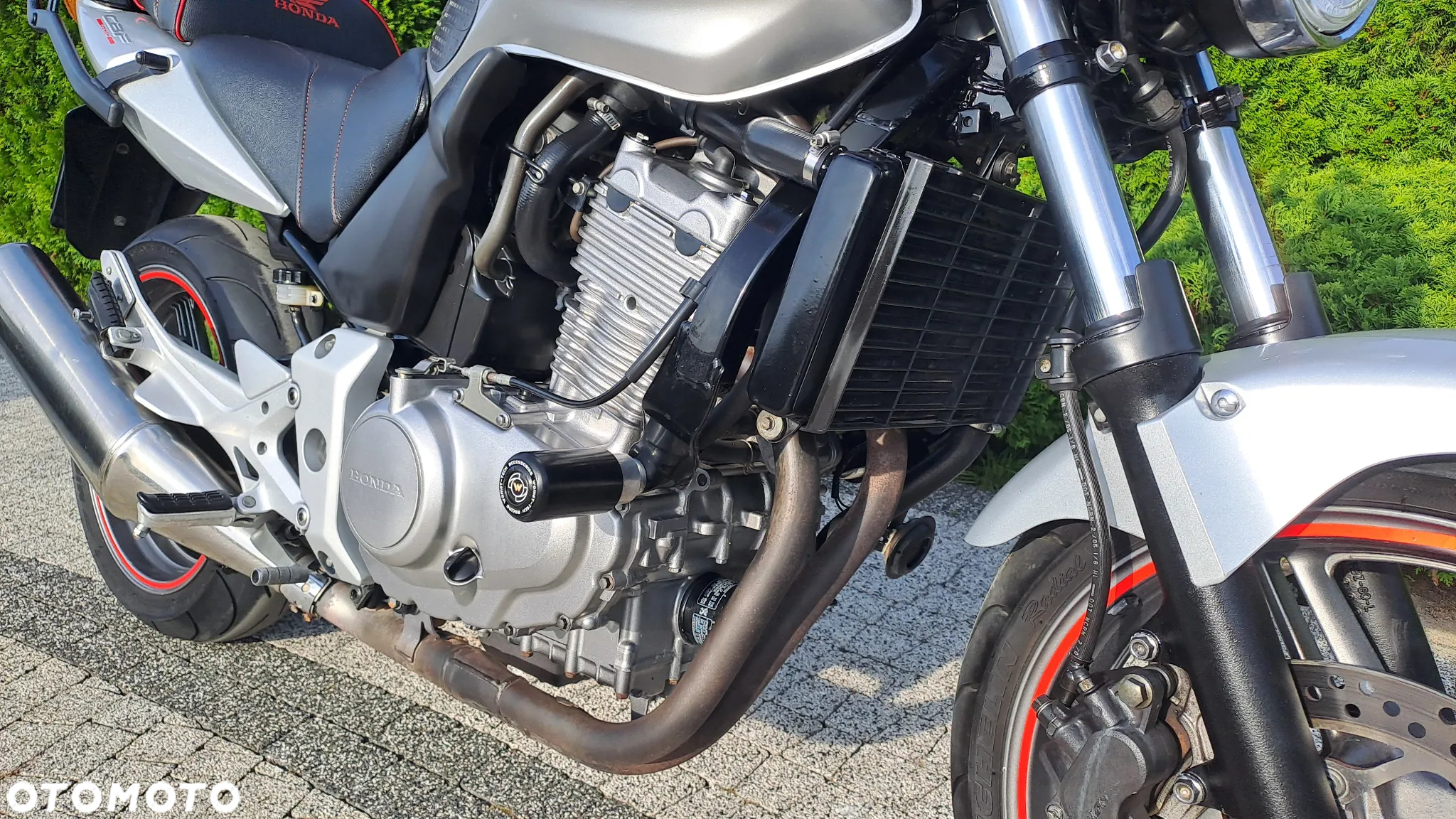 Honda CBF - 16