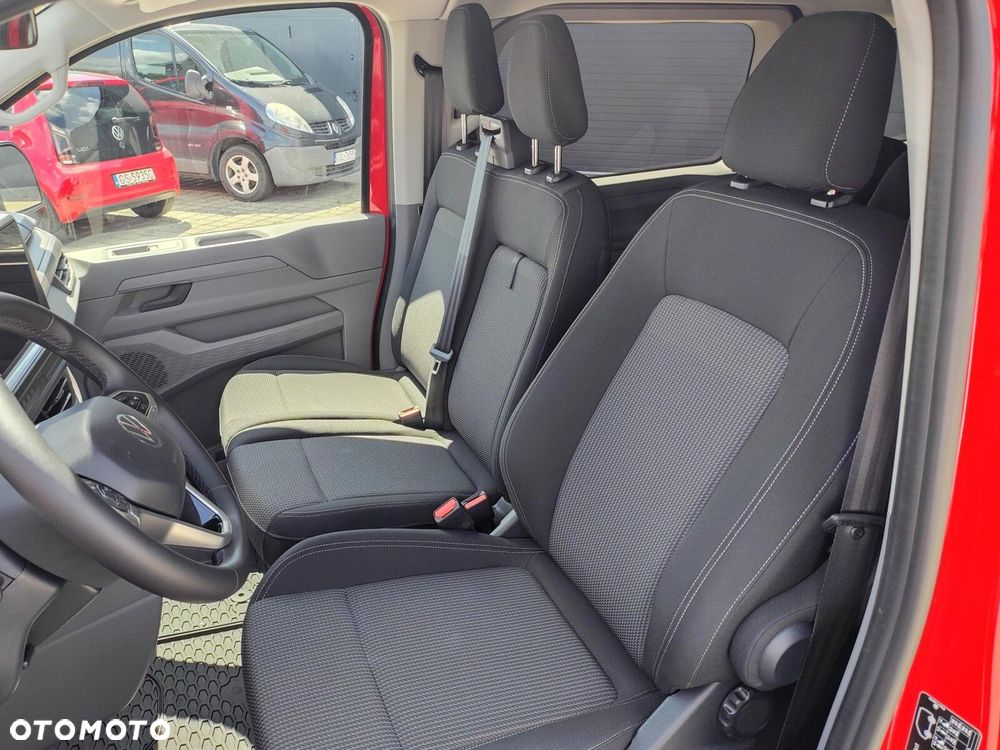Volkswagen Caravelle 2,0 l TDI 150 KM / skrzynia biegów: 6-biegowa manualna rozstaw osi: 3500 mm - 11