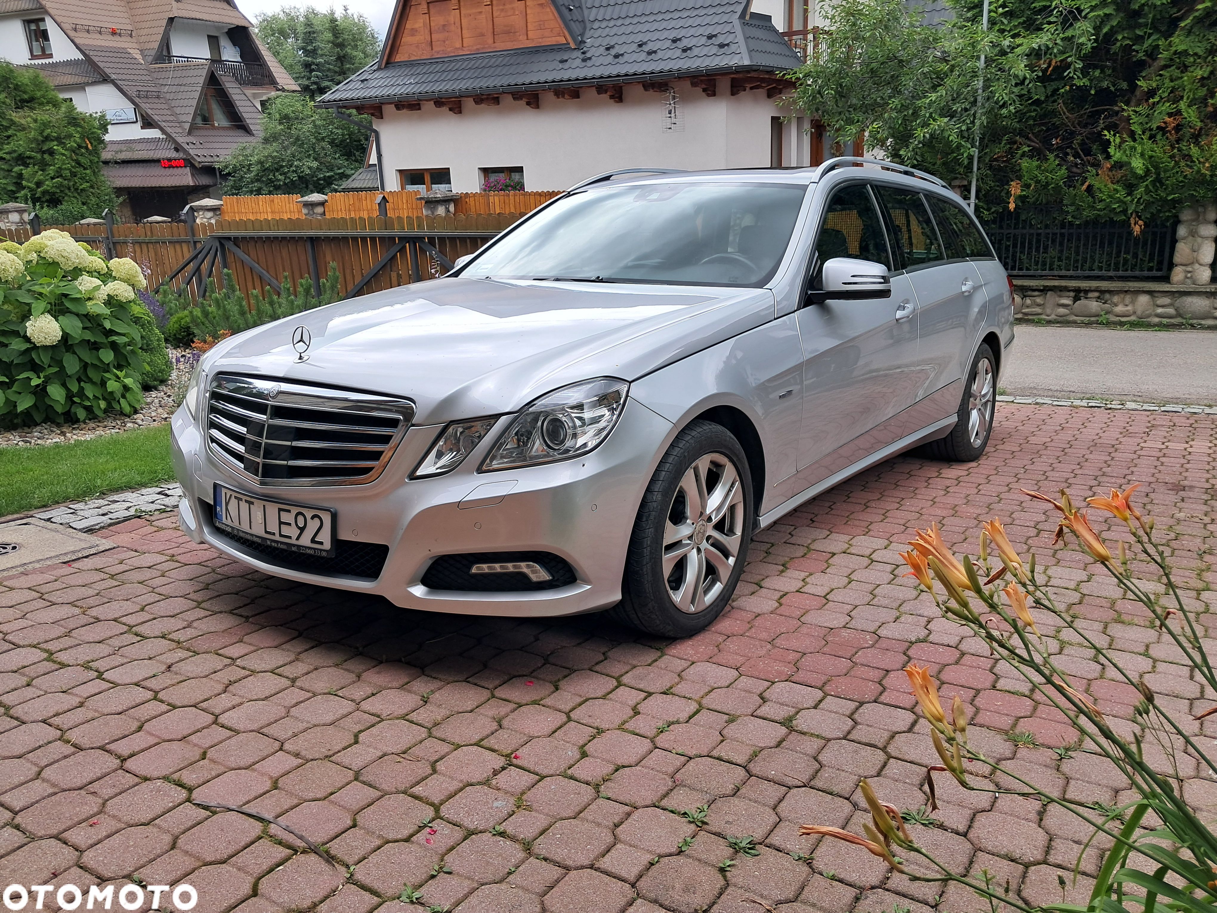 Mercedes-Benz Klasa E 350 CDI 4-Matic BlueEff Avantgarde - 1