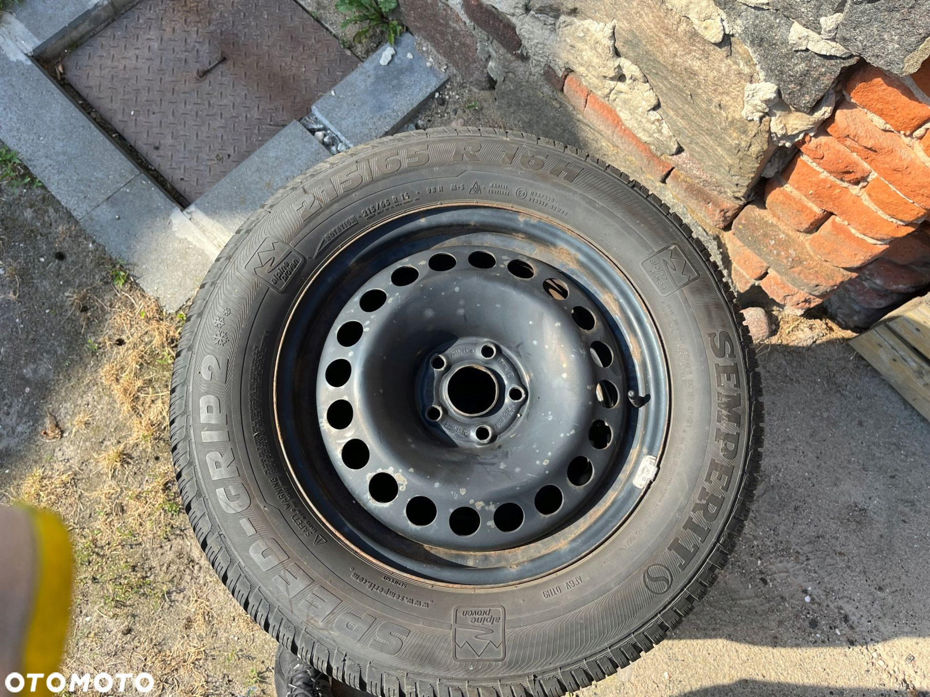 Opel Mokka koła zimowe opony 215 65 16 16 5X105 - 5