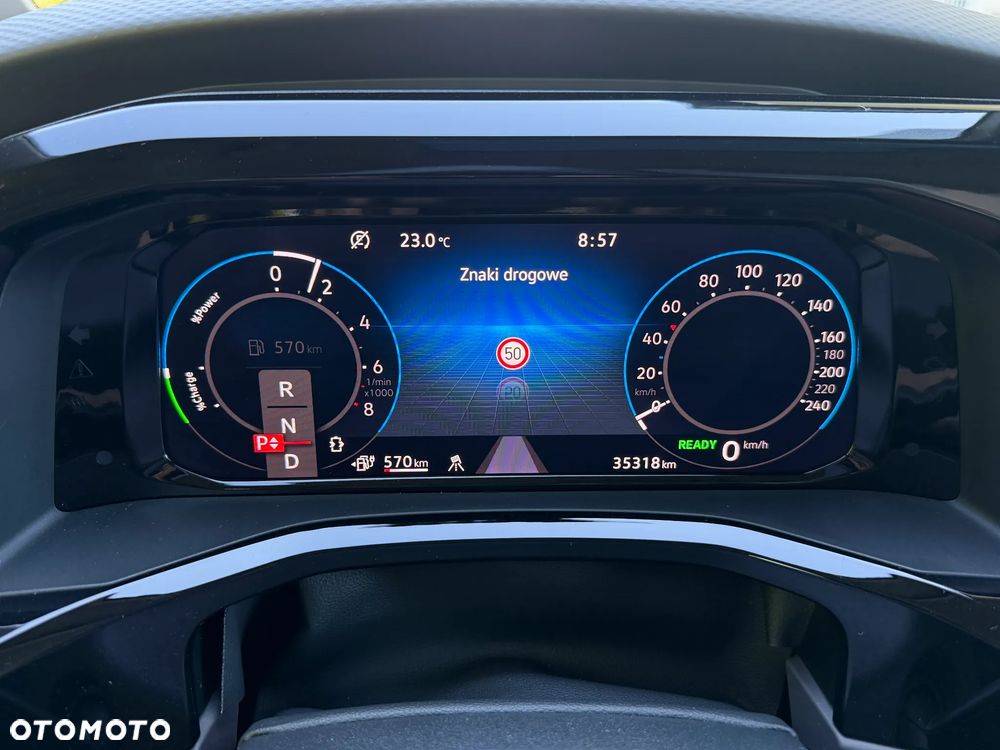 Volkswagen Multivan 1.4 TSI eHybrid PHEV 160kW L1 Edition DSG - 24