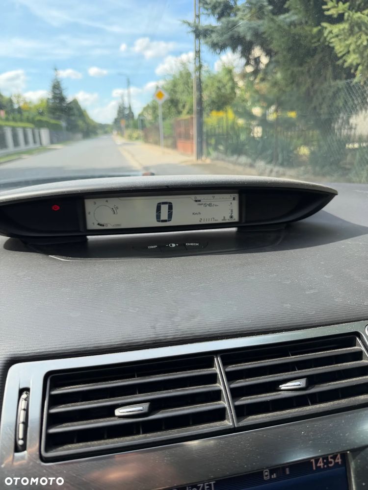 Citroën C4 1.6 HDi Equilibre - 11