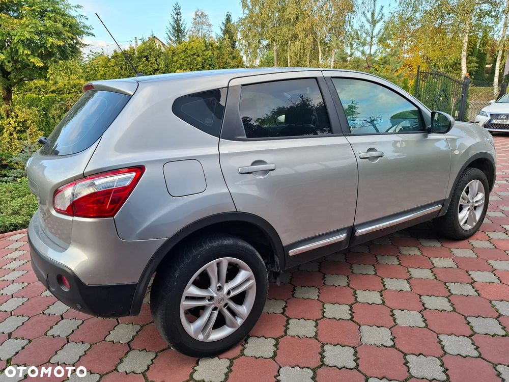 Nissan Qashqai 1.6 visia - 5
