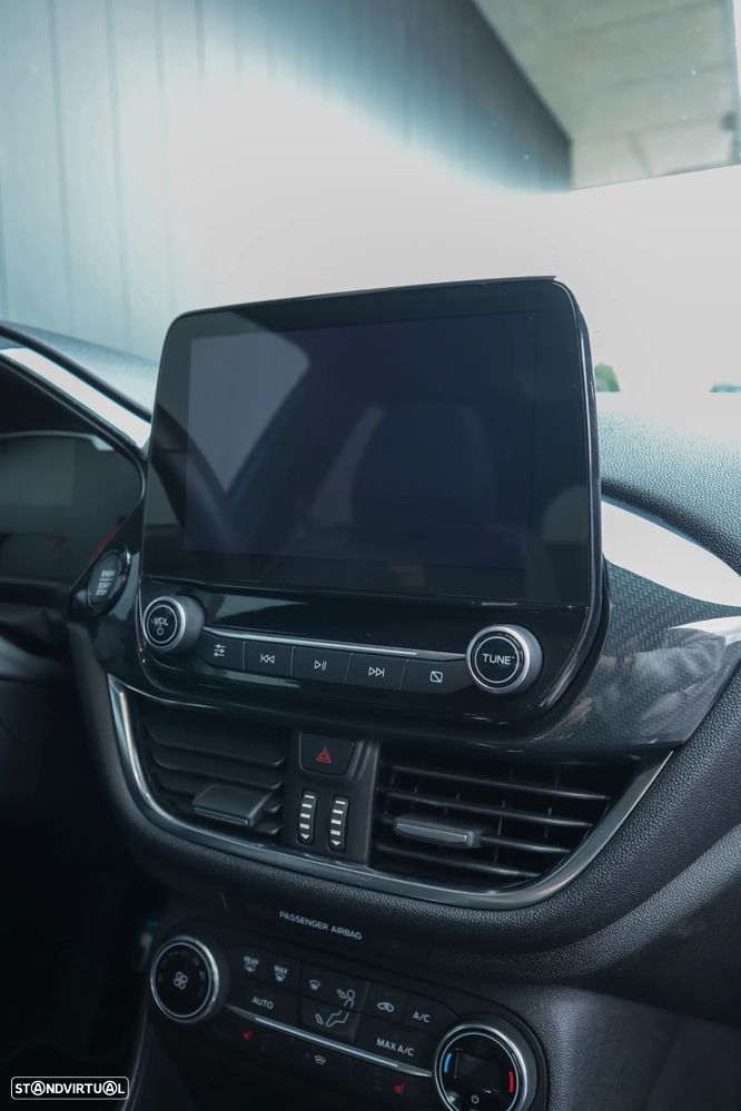 Ford Fiesta 1.5 EcoBoost S&S ST X - 24