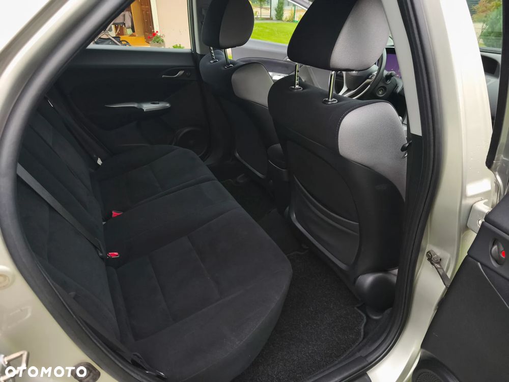 Honda Civic 1.4 Comfort - 25