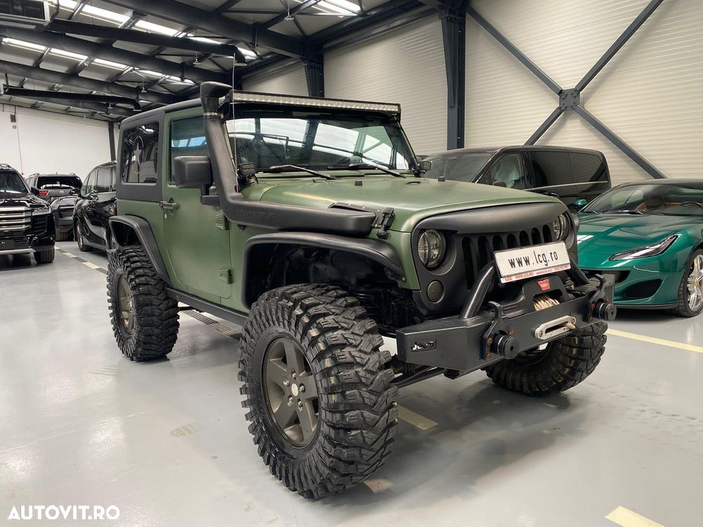 Jeep Wrangler - 1