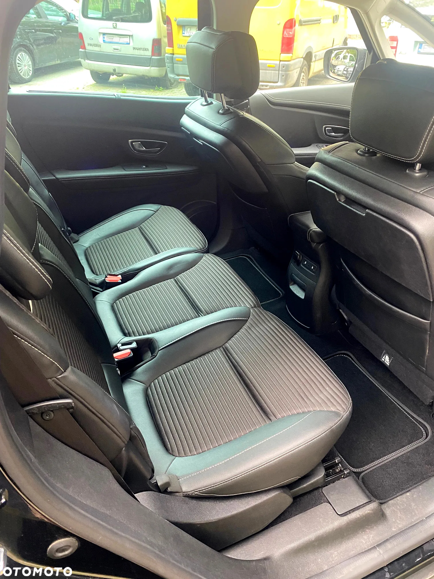 Renault Grand Scenic Gr 1.5 dCi Bose EDition EDC - 16