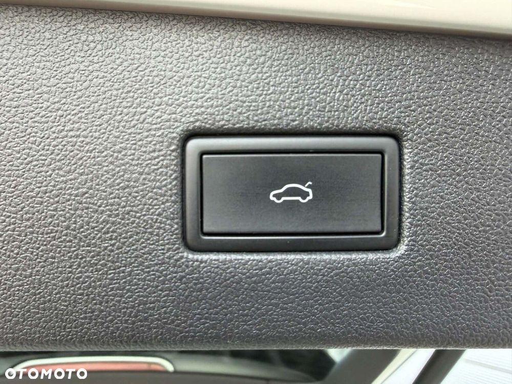 Volkswagen Tiguan Allspace - 36