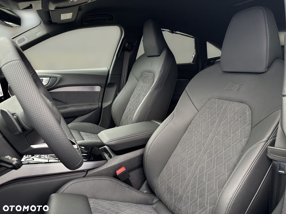 Audi A5 Limousine - 11