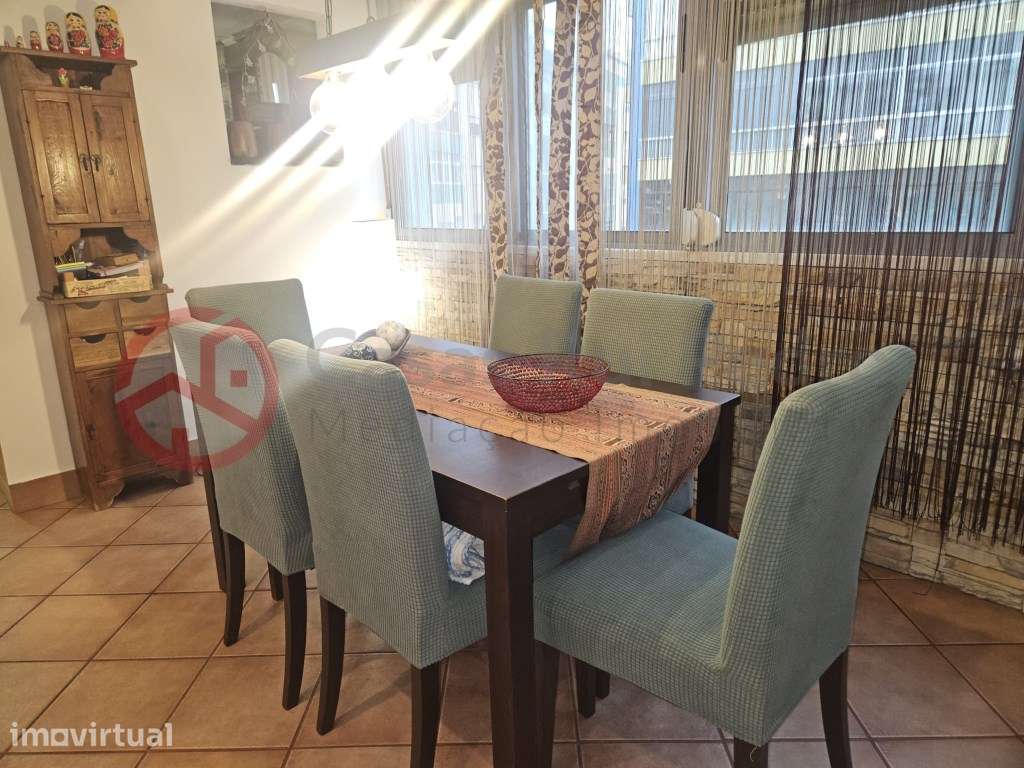 Apartamento T4 transformado em T2, com vista rio - Grande imagem: 5/30