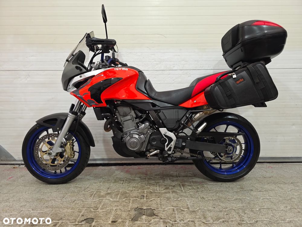Aprilia Pegaso - 1