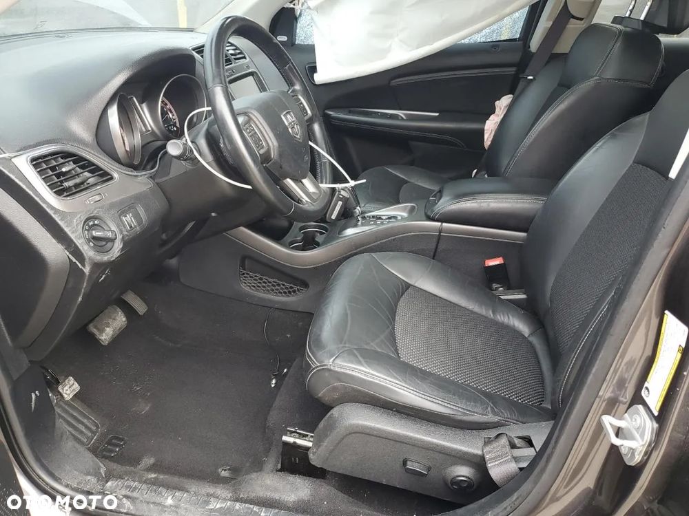 Dodge Journey - 7