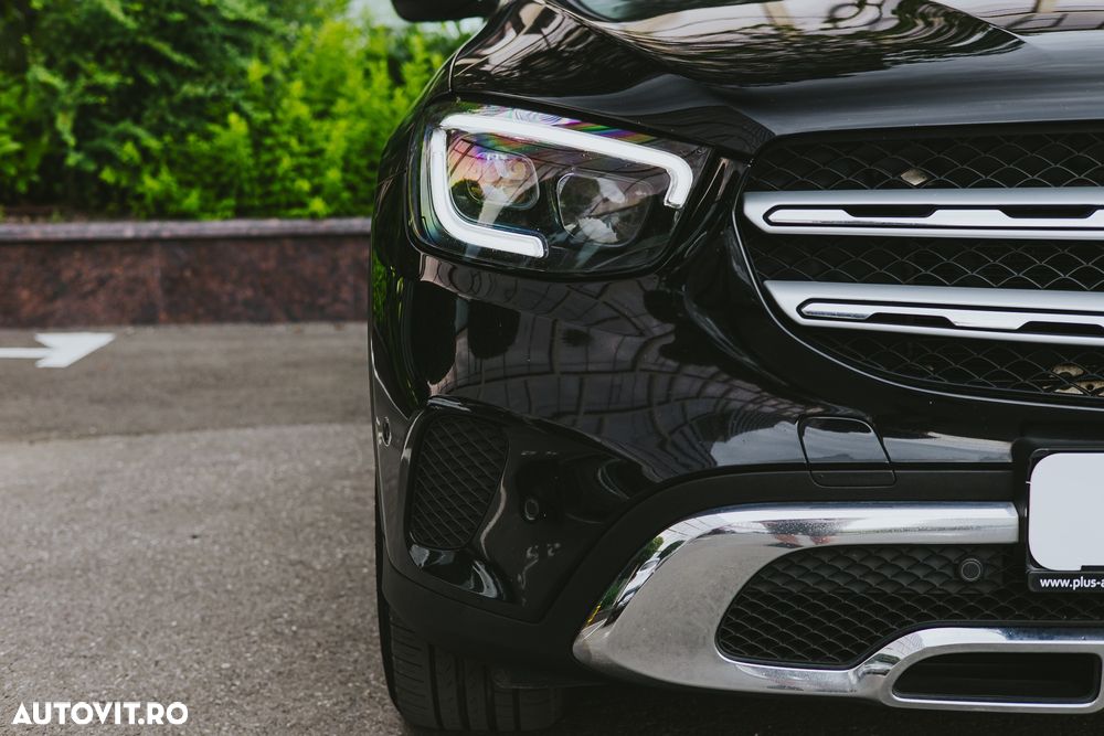 Mercedes-Benz GLC 300 de 4MATIC - 4
