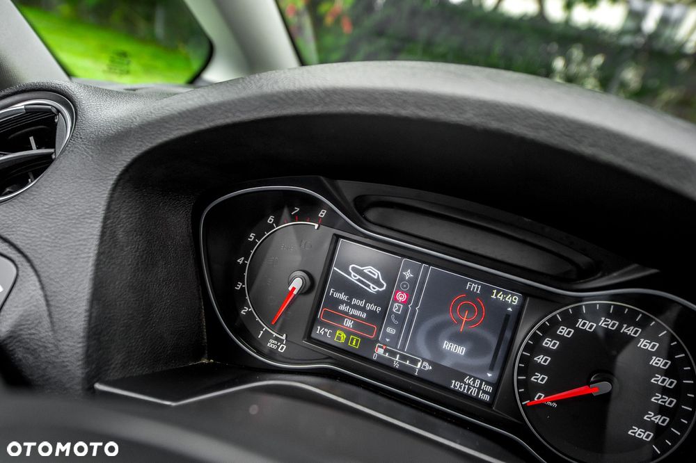 Ford S-Max 2.0 T Titanium - 33