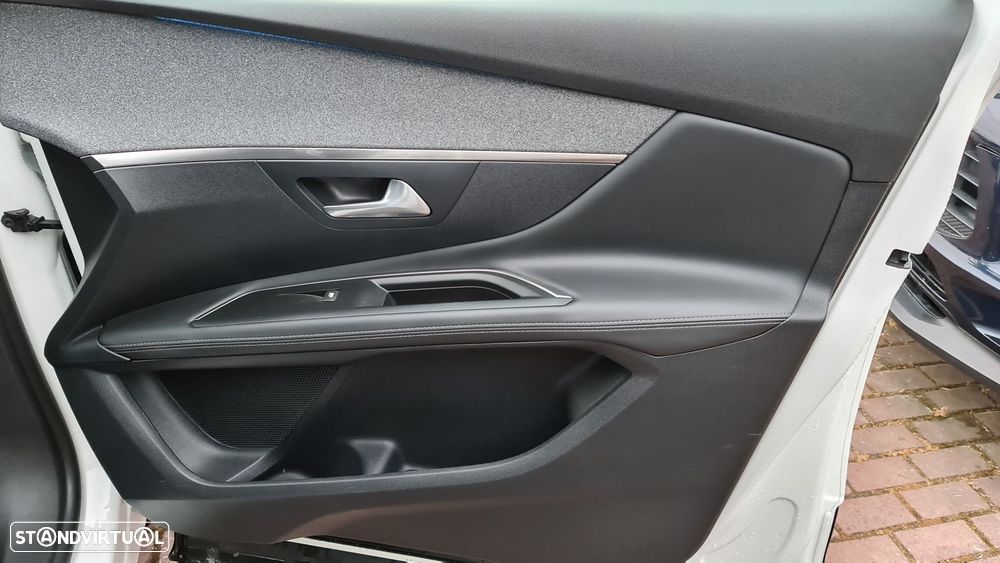 Peugeot 3008 1.6 BlueHDi Allure EAT6 - 11