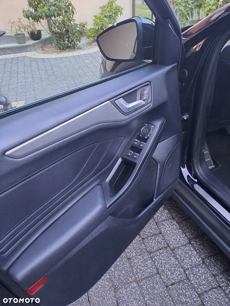 Ford Focus 2.0 EcoBlue Titanium Business - 7