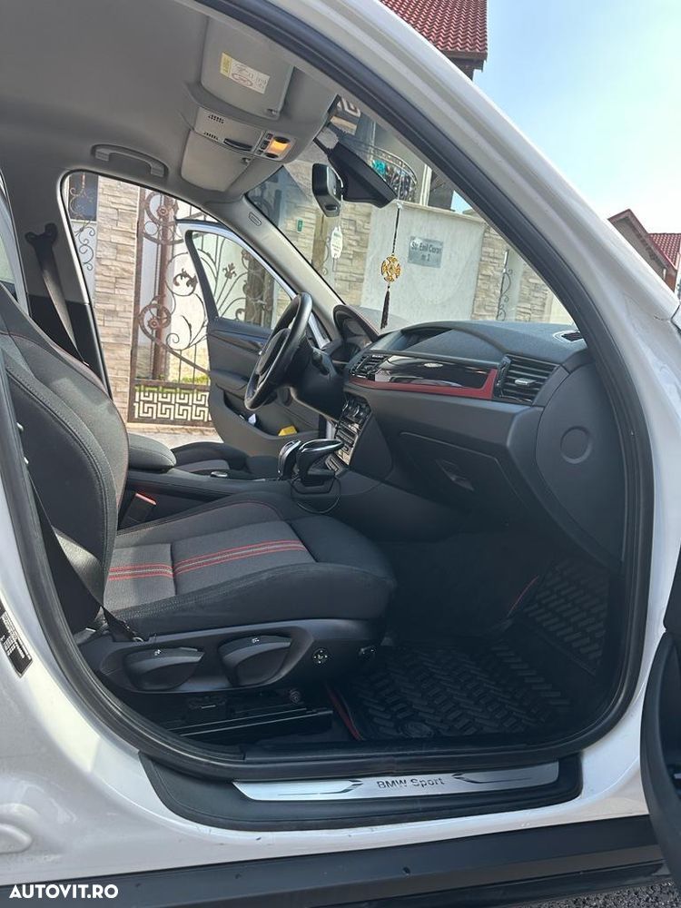 BMW X1 sDrive20d Aut. Sport Line - 1