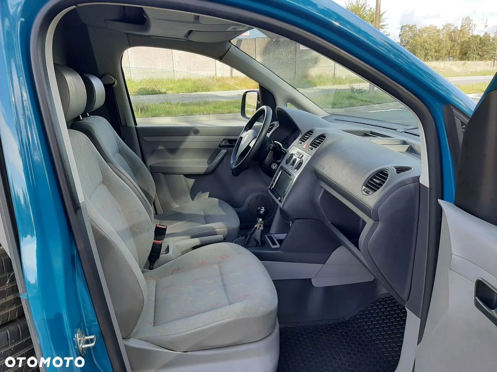 Volkswagen CADDY - 6