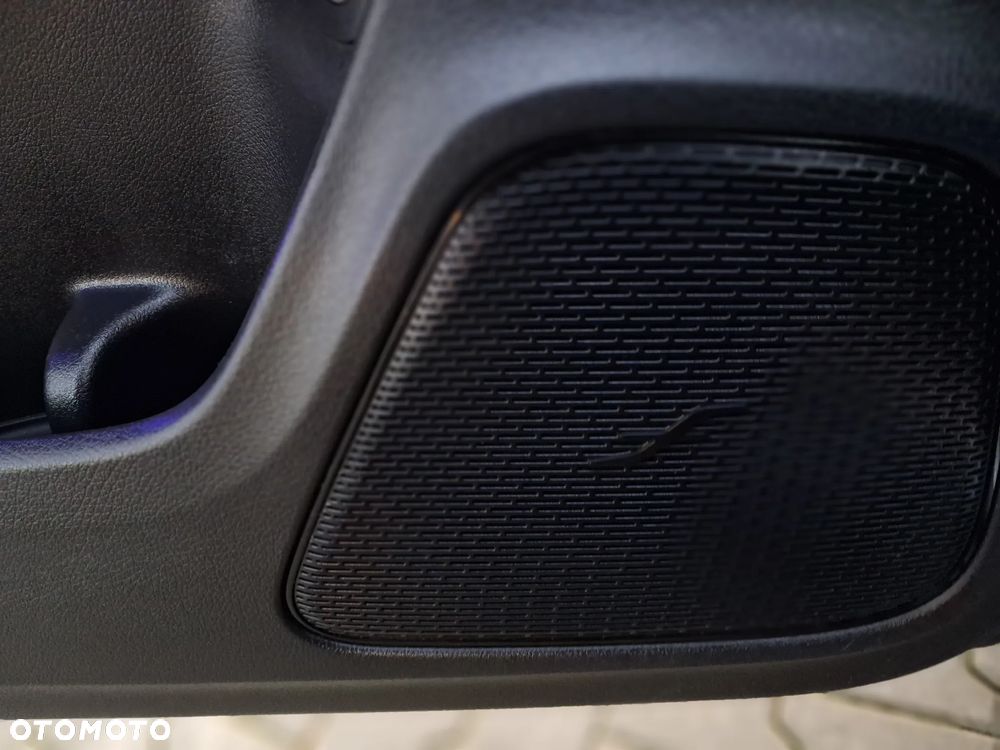 Mercedes-Benz CLA 180 7G-DCT Edition Progressive Line - 18