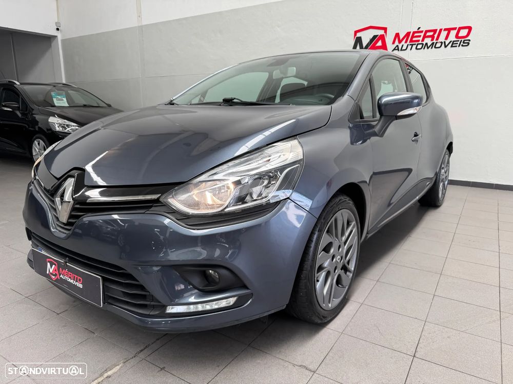 Renault Clio 0.9 TCE Dynamique S - 1