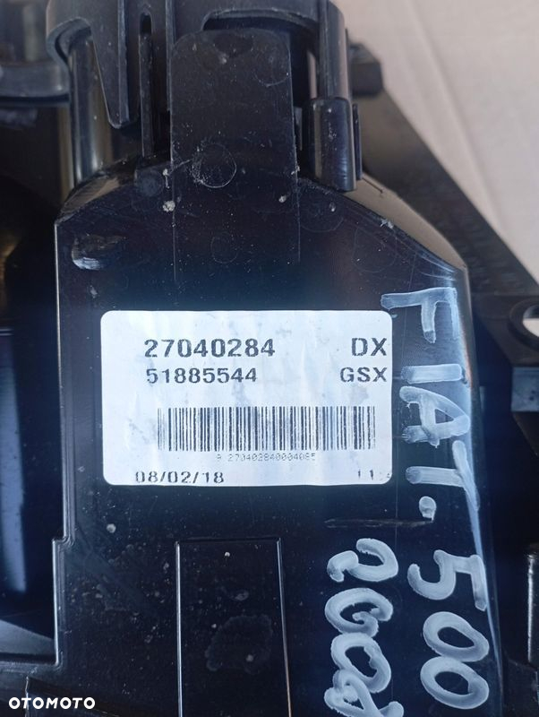 FIAT 500 LAMPA PRAWA TYŁ TYLNA EUROPA 27040284 51885544 - 2