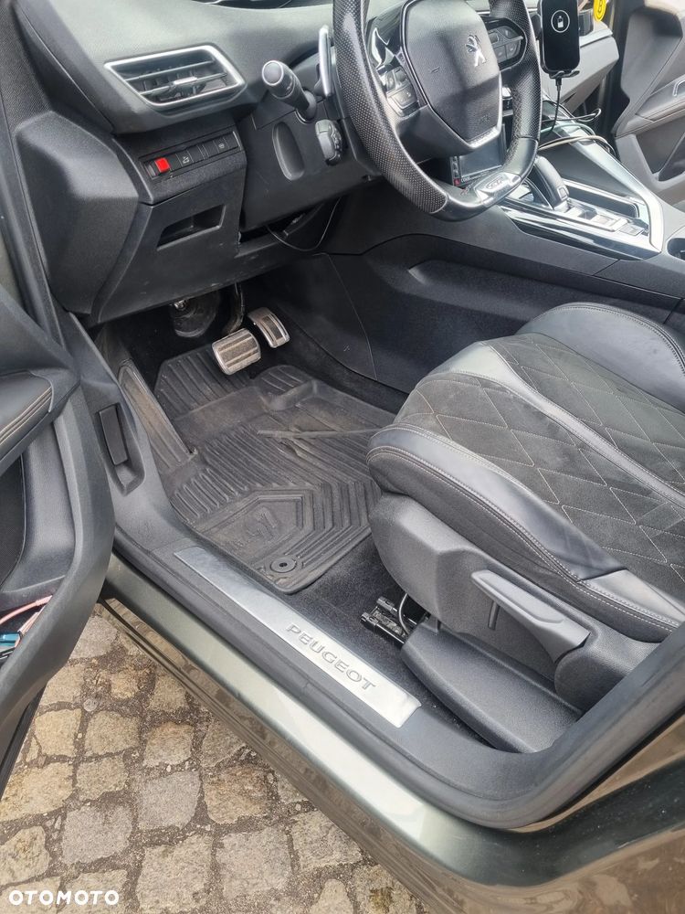 Peugeot 5008 2.0 BlueHDI GT S&S EAT8 - 12
