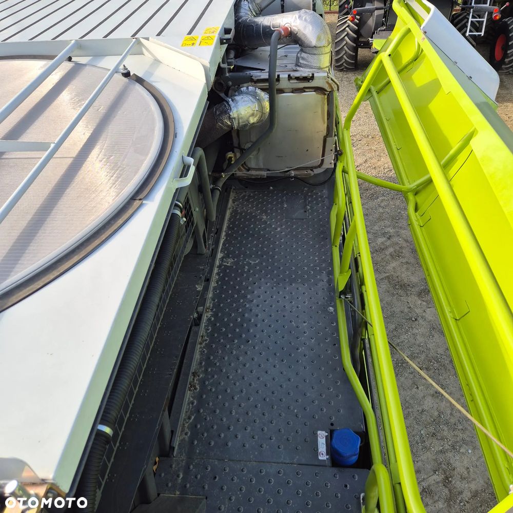 Claas Lexion 750TT z hederem - 23
