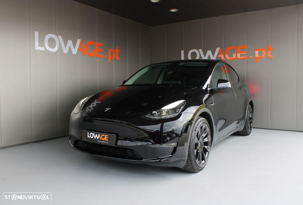 Tesla Model Y Long Range Dual Motor AWD - 16