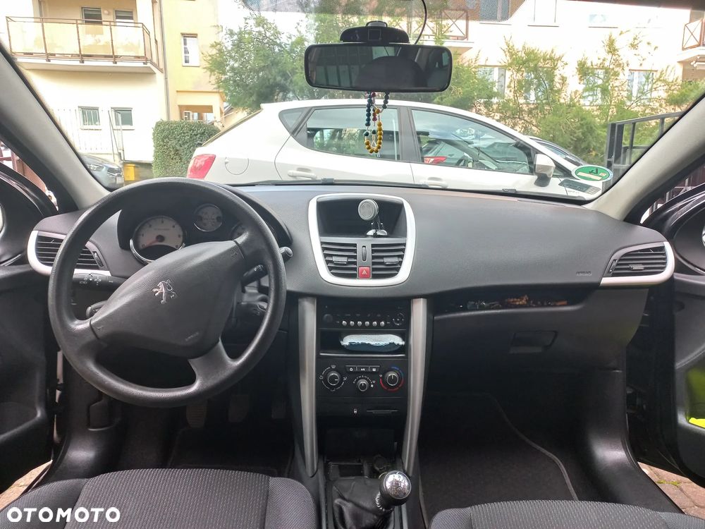 Peugeot 207 1.6 HDi Active - 12